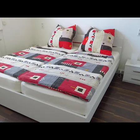 Neu Oels Mit Balkon Daire