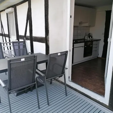 Daire Neu Oels Mit Balkon *