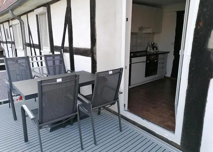 Apartament Neu Oels Mit Balkon *